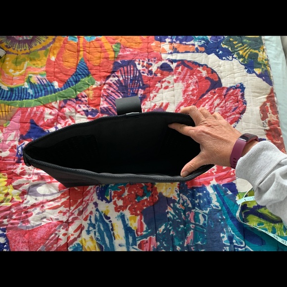 Wenger Swiss Gear Laptop Sleeve - Picture 3 of 6